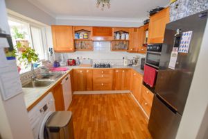 Kitchen/Diner- click for photo gallery